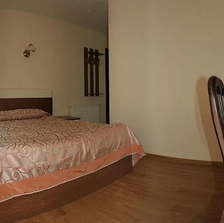 Leotel Hotel 3*