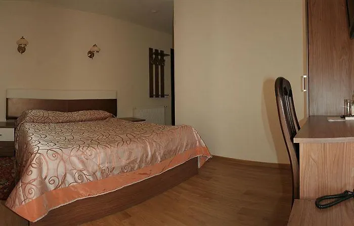 Leotel Отель 3*