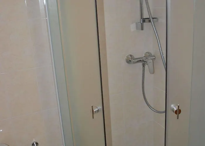 Leotel 3* Львов